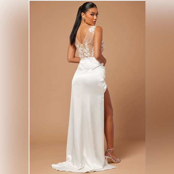 Arabella Satin Embroidered Gown - SOLD OUT ONLINE - Picture 4 of 5